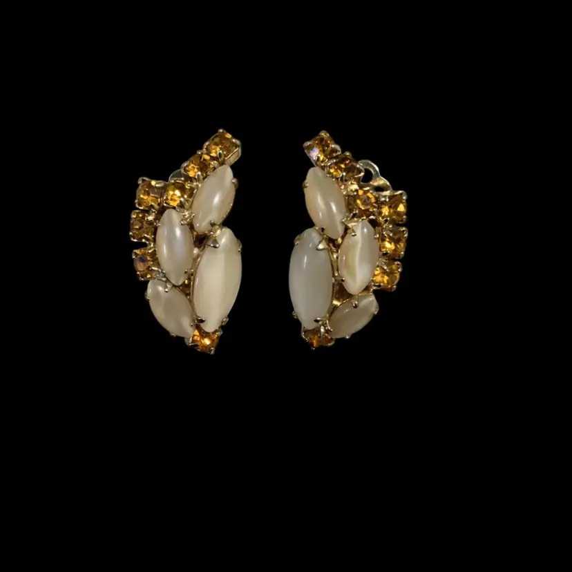 Vintage Mid Century Goldtone Marquis Cut Cream Glass Moon glow Stones And Amber Color Glass Rhinestone Clip On Earrings. Climbers. Not Signed