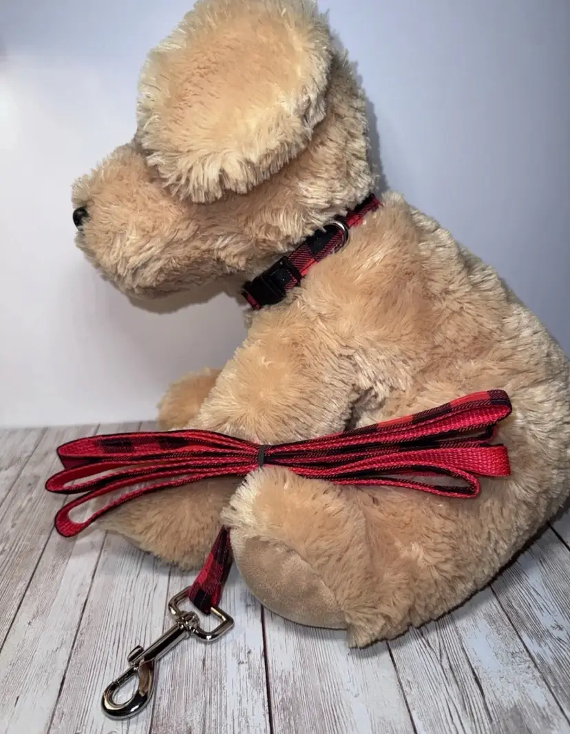 Dog Collar & Leash Set Buffalo Plaid Size Small For A Small Dog Cat Or Puppy