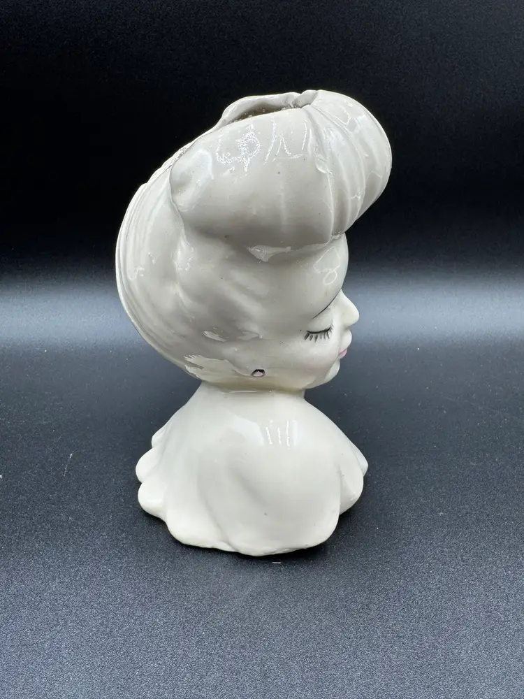 Vintage Glamour Girl Head Vase Planter Beige With Black & Pink Accents 6.50in H