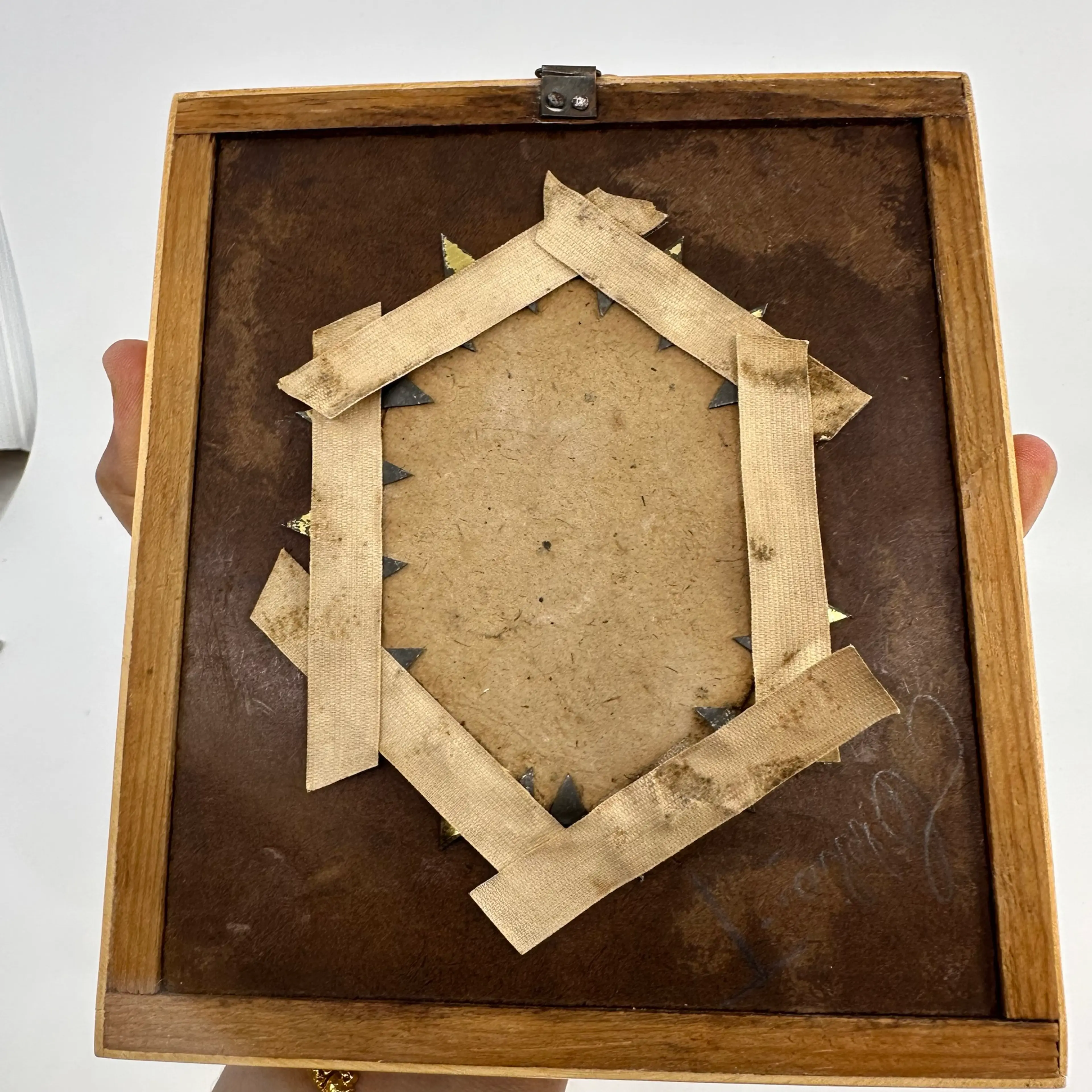 Image 4 of 4