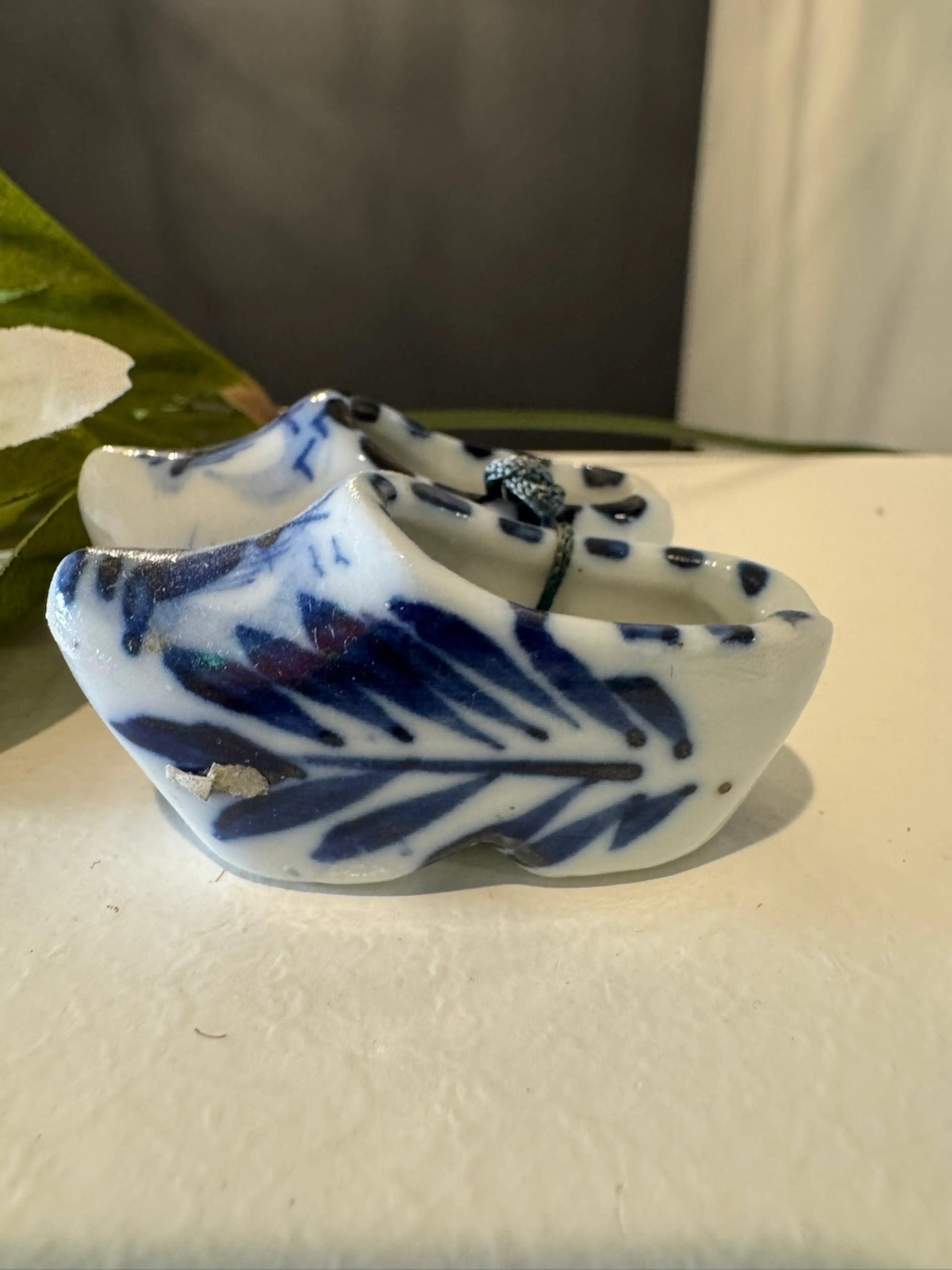 Image 2 of 2