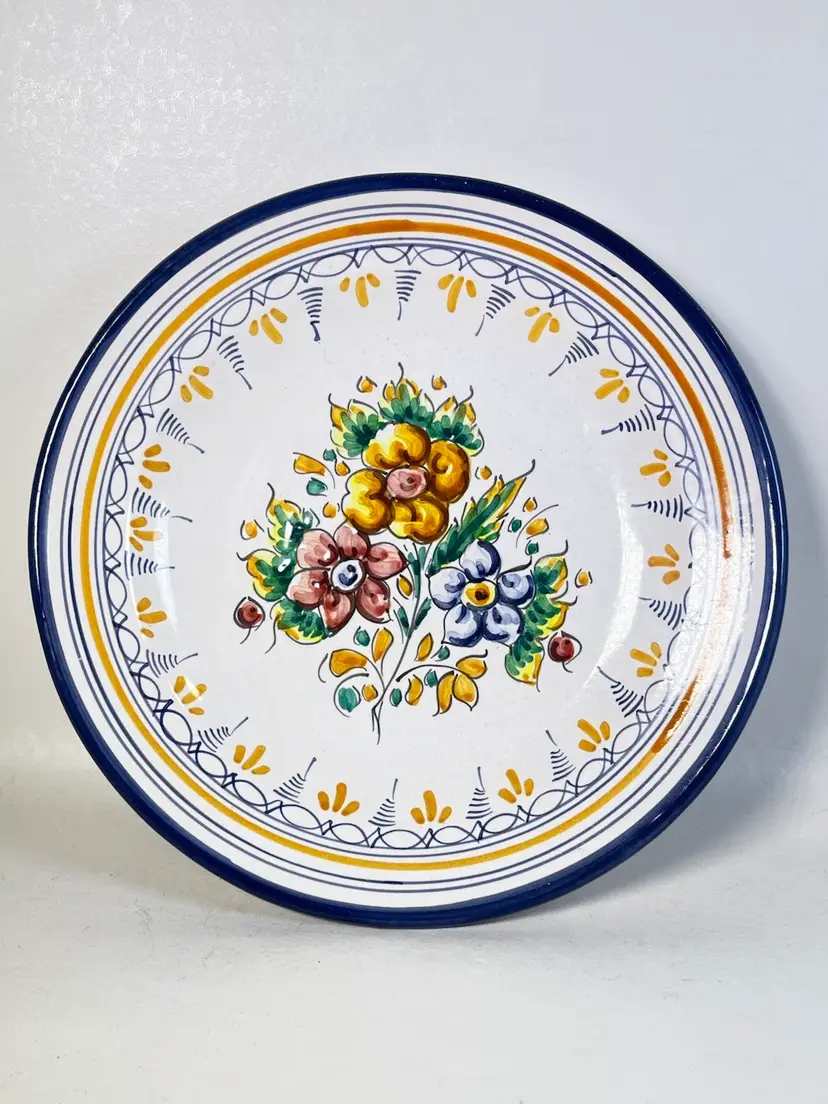 Signed Talavera Mexican Pottery Hand Painted Plate / Wall Hanging  9.5”