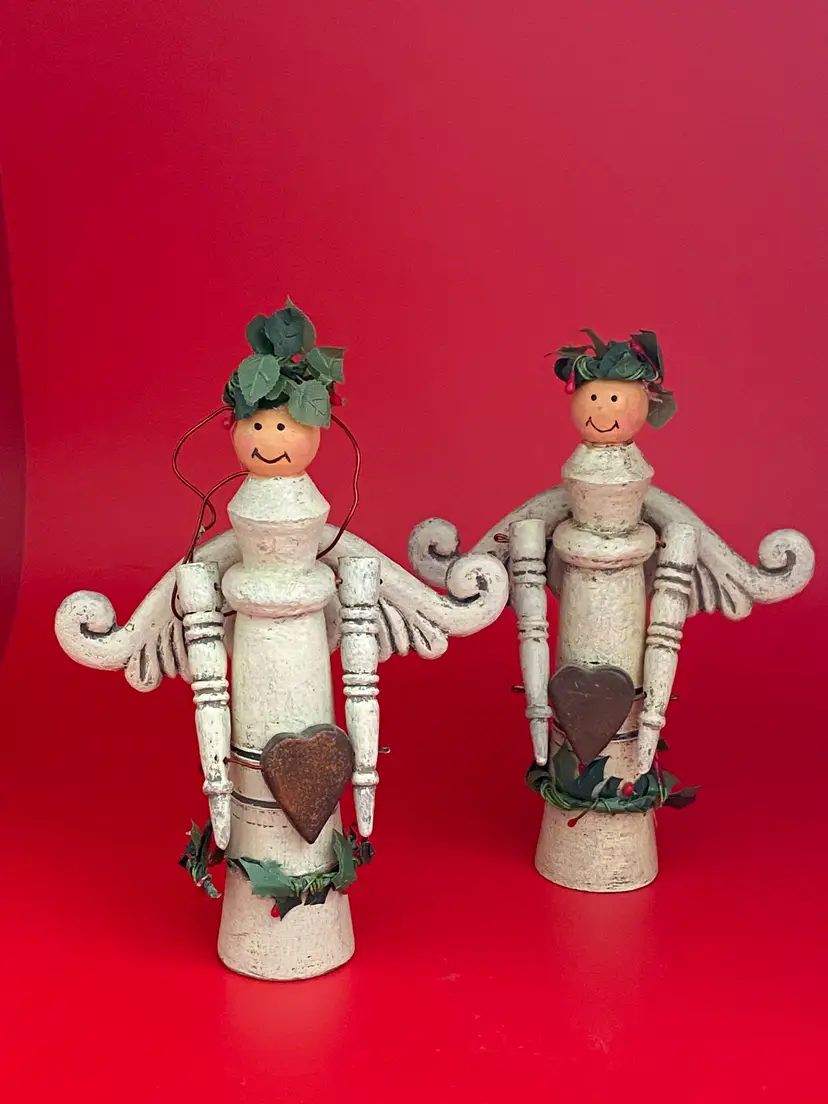 2 Wood Angels Holding Heart