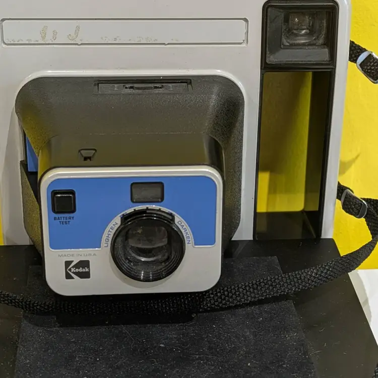 Kodak Ek2 Instant Camera(Parts Only/Not Working)