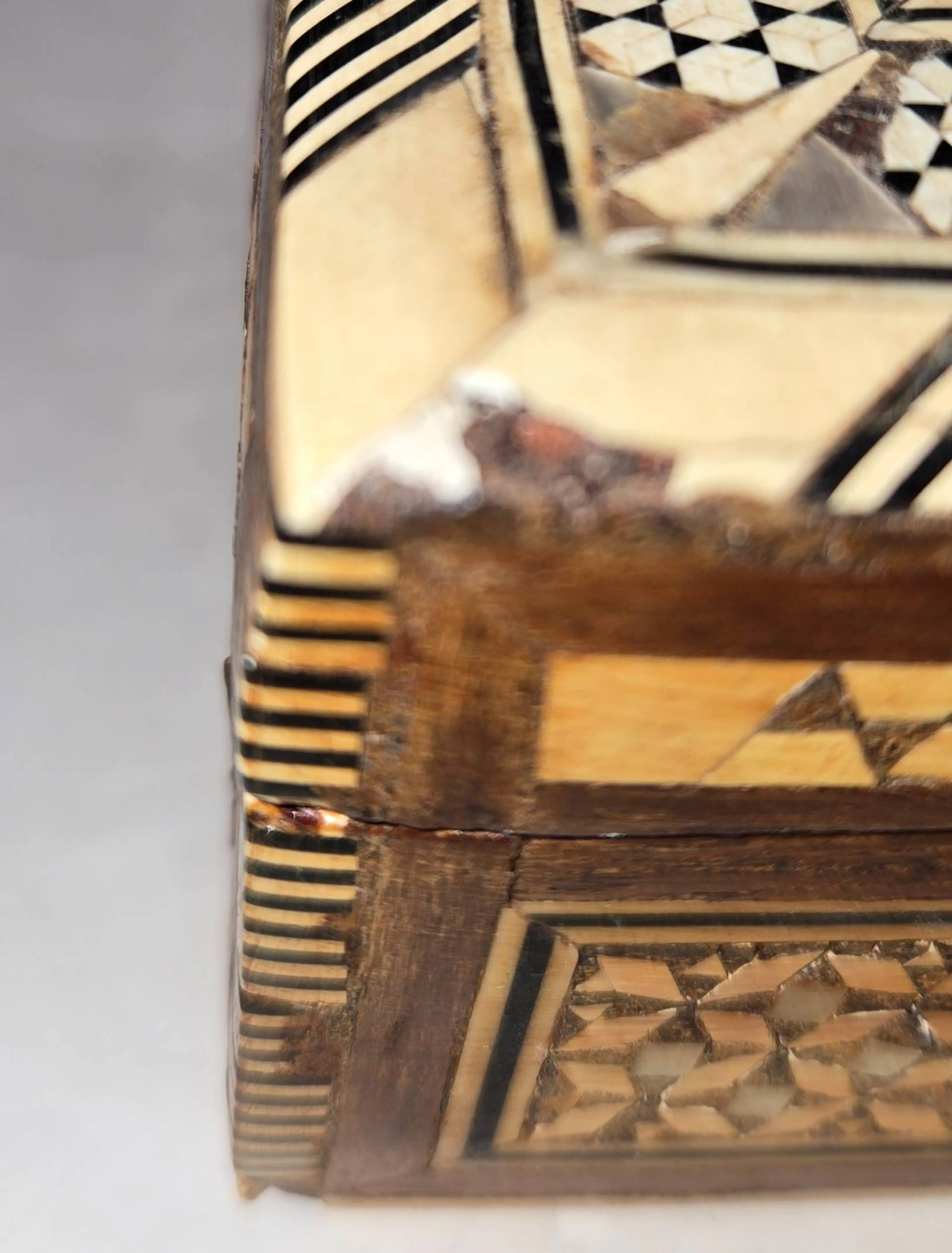 Image 2 of 6