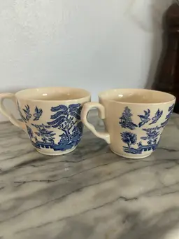 Blue Willow EIT England Ironstone Tea Cup-set of 2