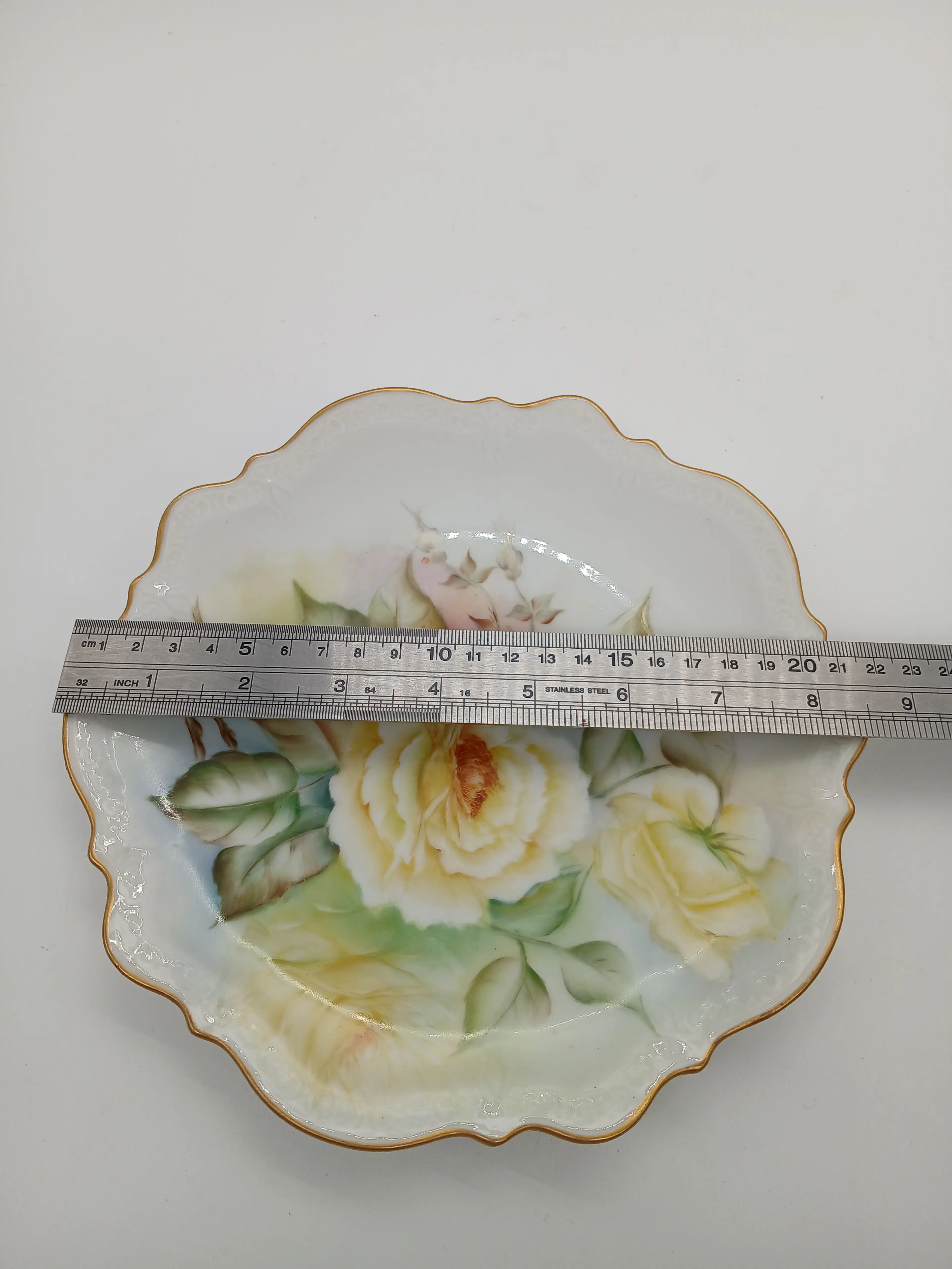Image 2 of 6
