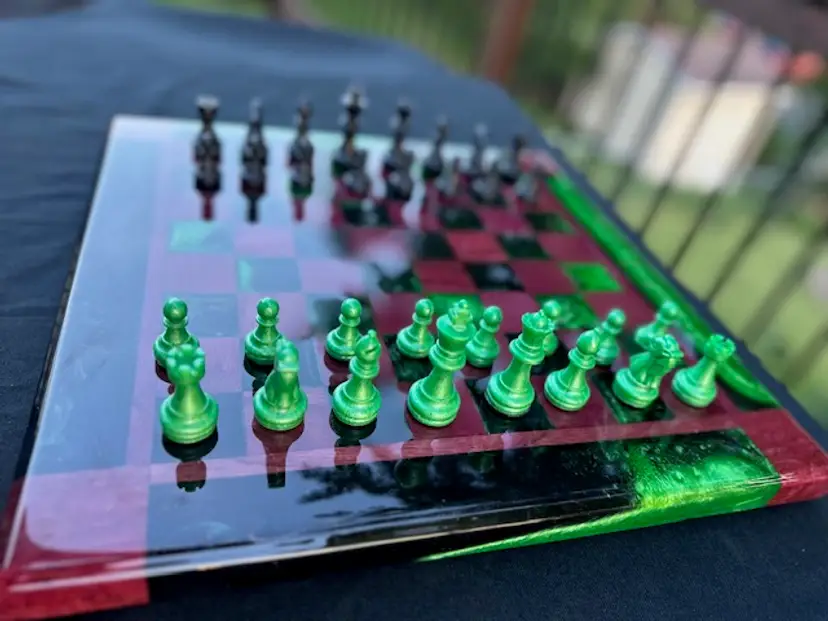 Kryptonite Heart Chess Set