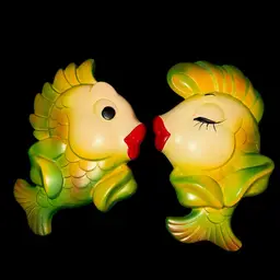 (2) 1960s Miller Studios Kissing Fish