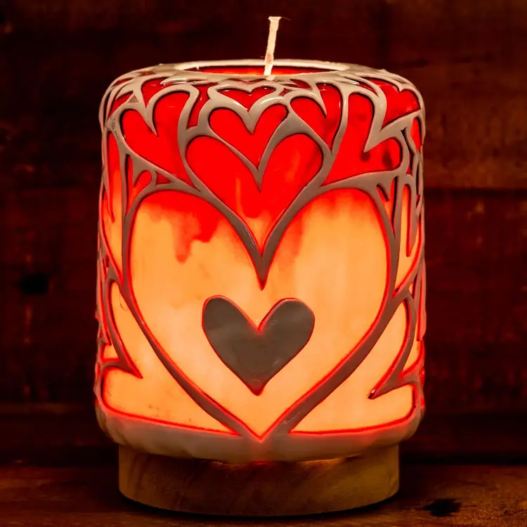 GLOW CANDLE: WP-6501-QUEEN OF HEARTS