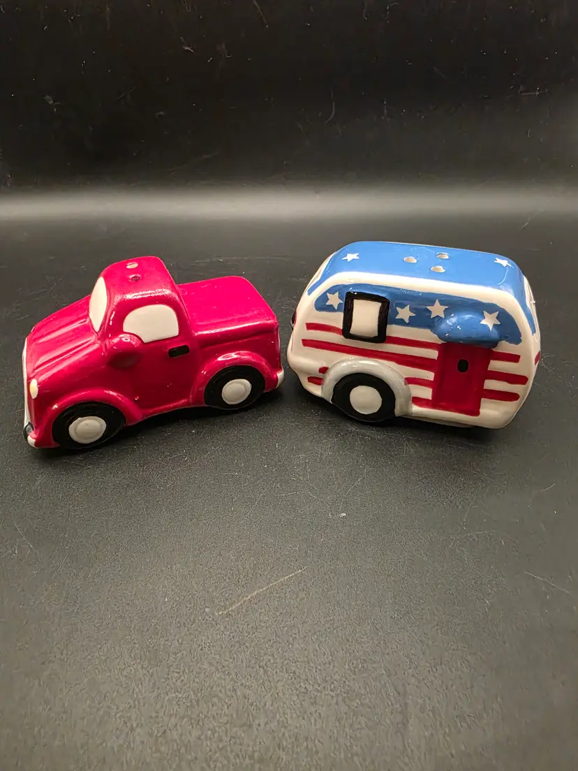Patriotic S+P Shakers