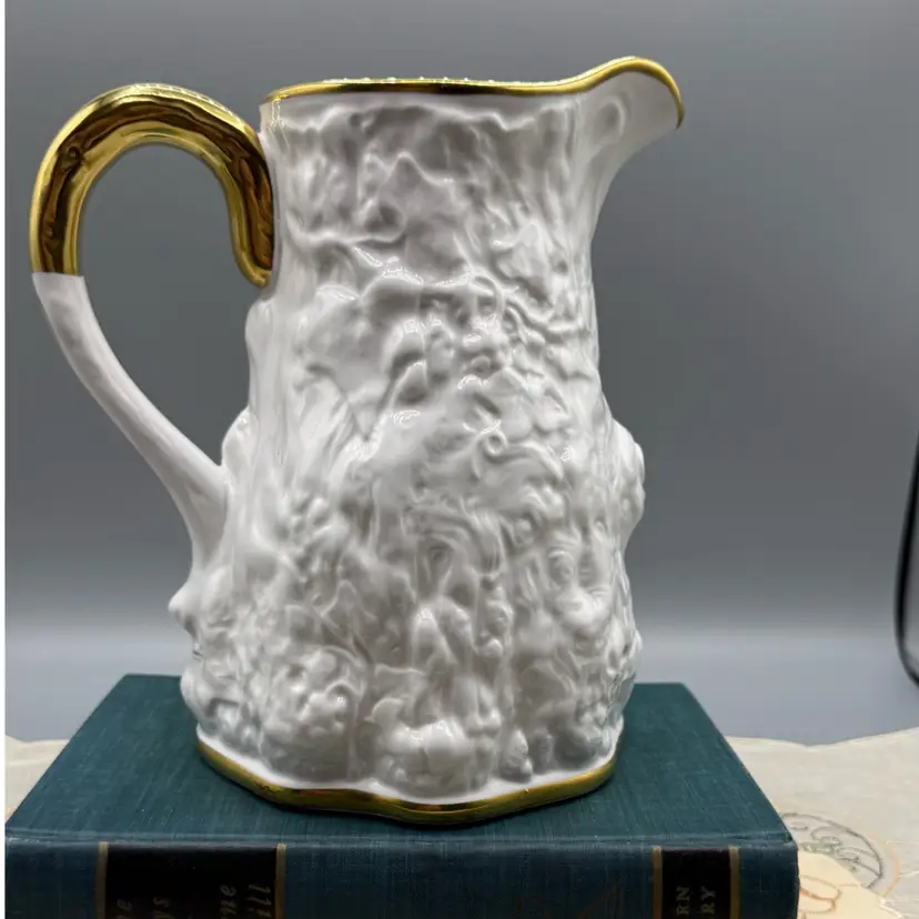 #01 Royal Stafford Old English Oak White Bone China Pitcher, Gold Gilt Ivy Relief, England 7.5x7”