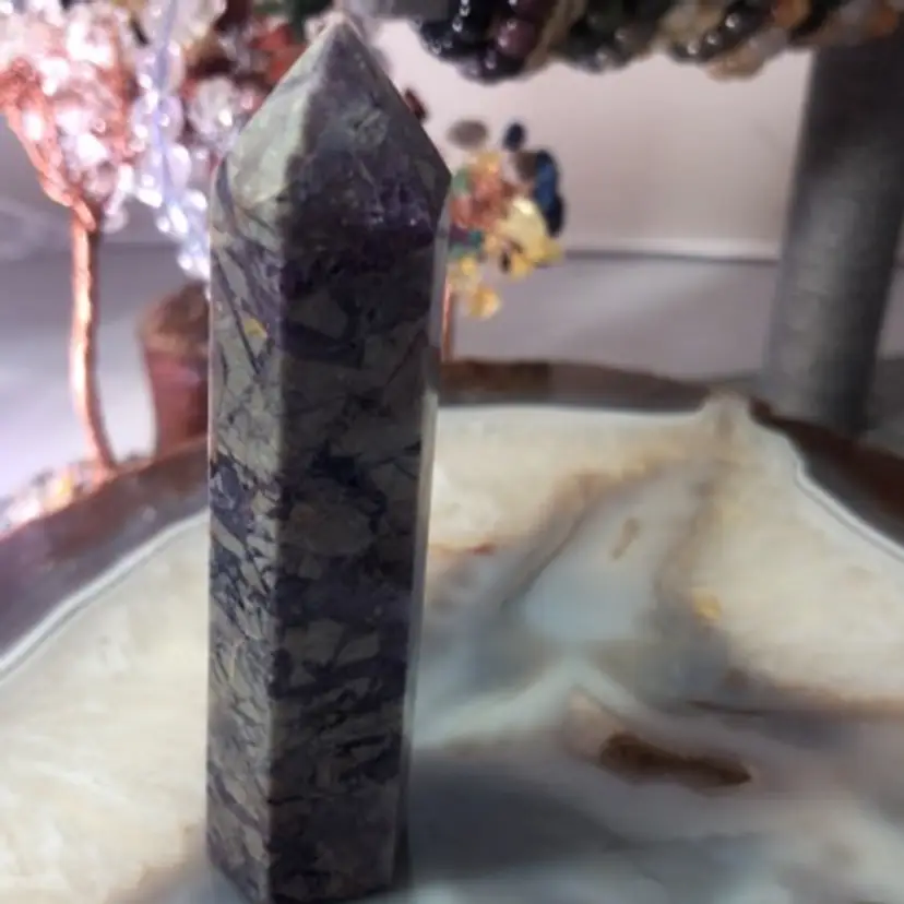 Chariote Small Tower