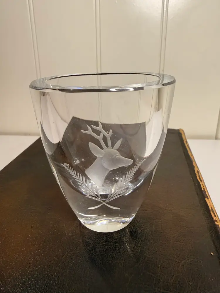 Scandinavian Art Glass Vase With Etched Deer 3”