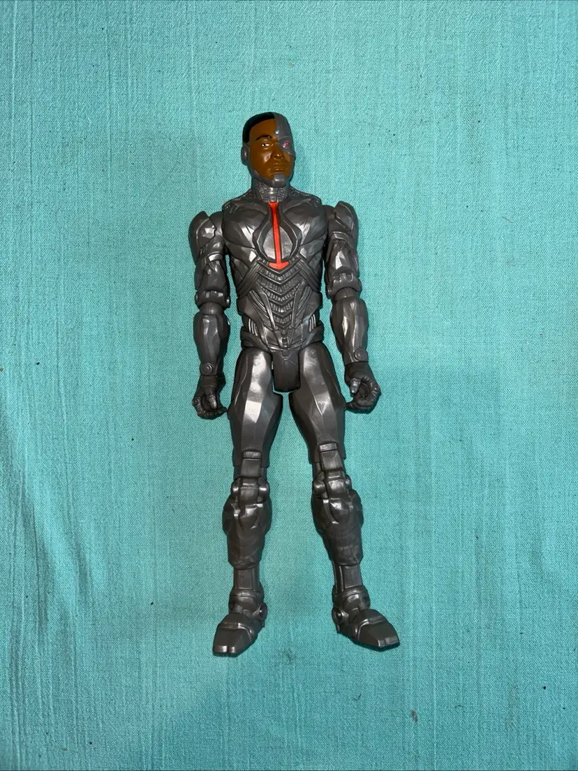 DC Justice League CYBORG 6” Figure 2017 Loose NO Weapons
