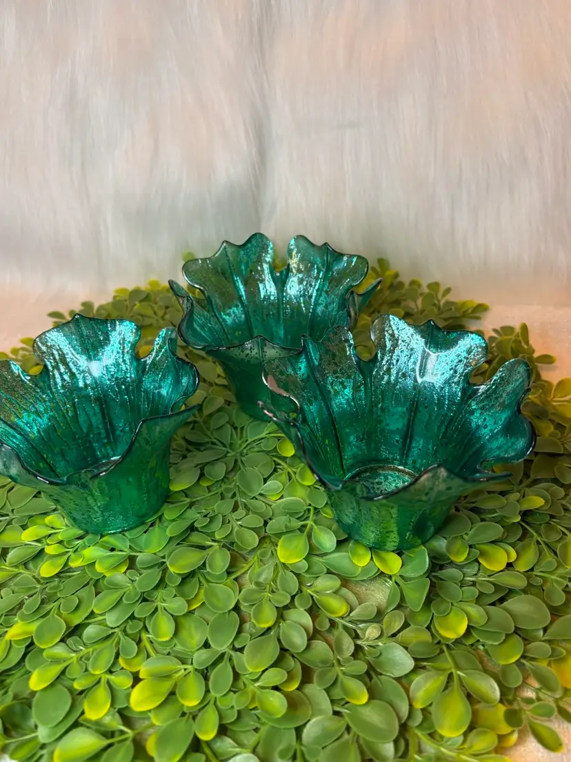 Set of 3 - Teal Glass Handkerchief Cases With Texture