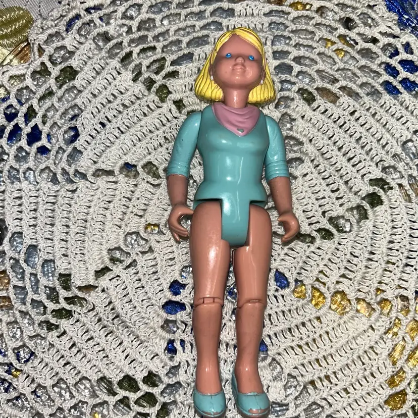 **Fisher Price Loving Family Dollhouse Mom Mother Woman Figure Blue Shirt 1993