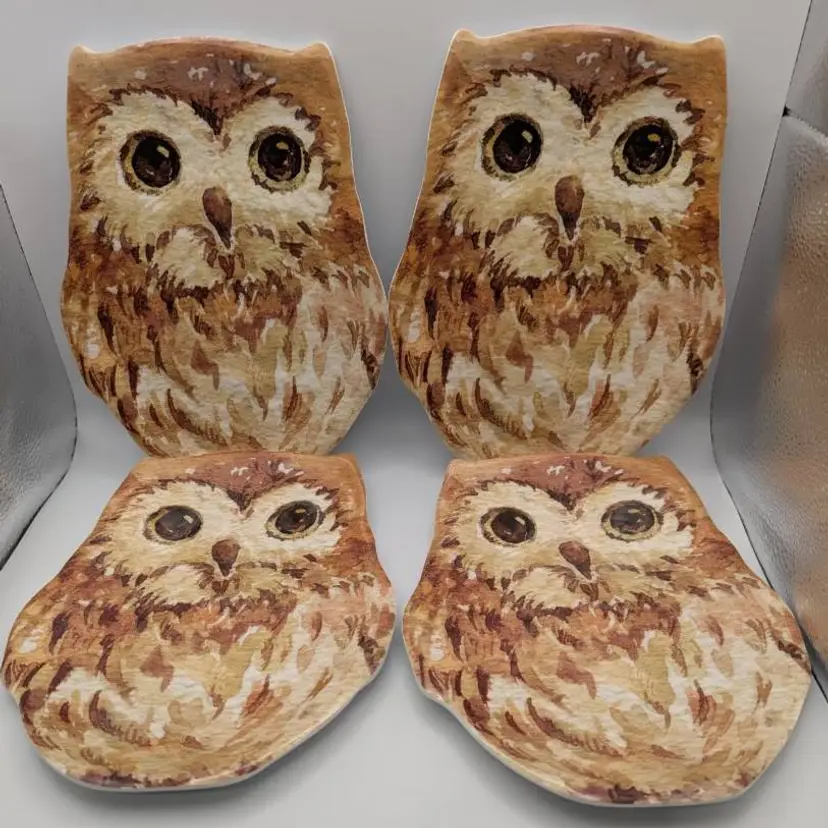 OWLS!  Pier 1 Set of 4 Forest Friend Owl Melamine Plates