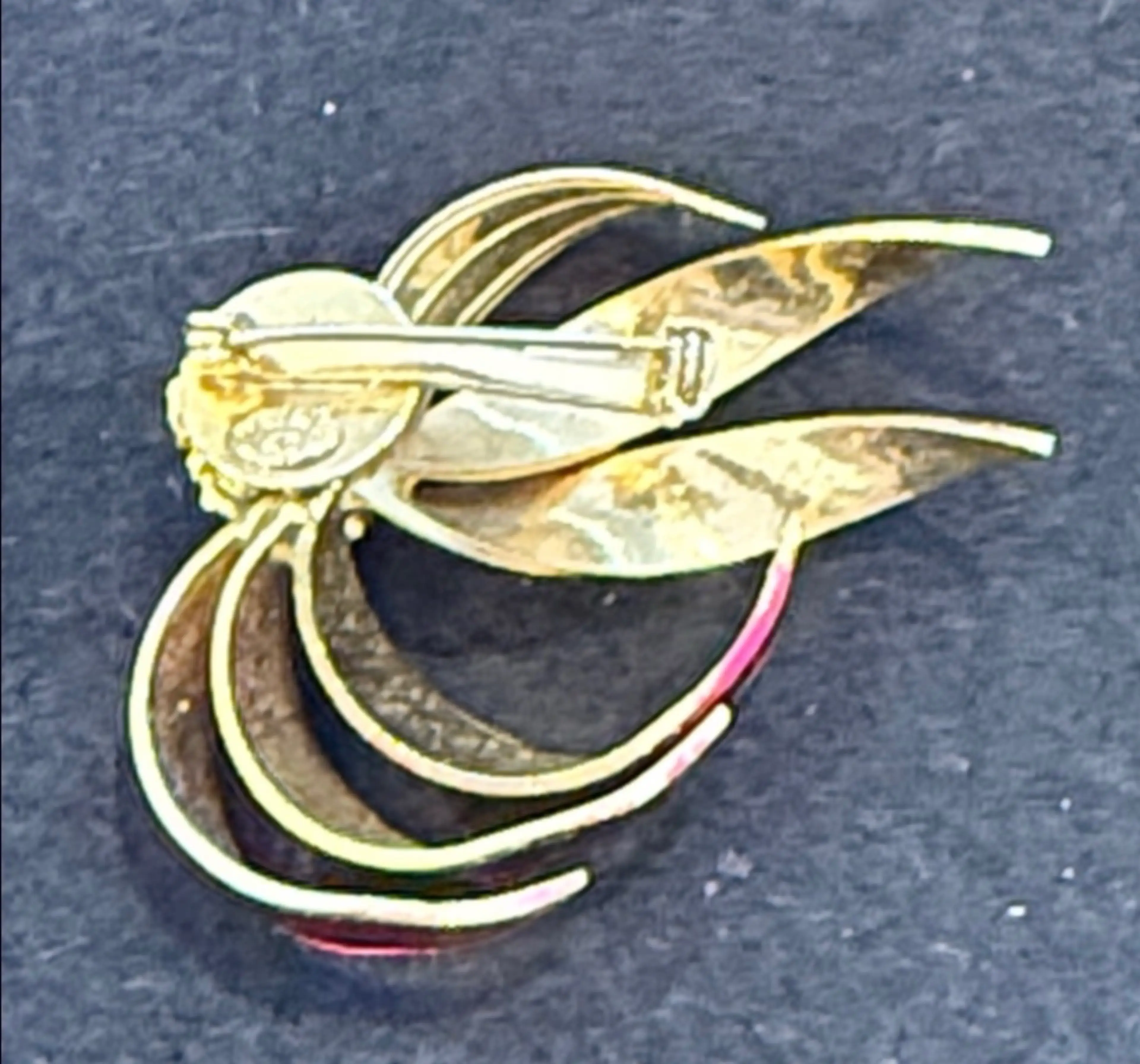 Image 4 of 5