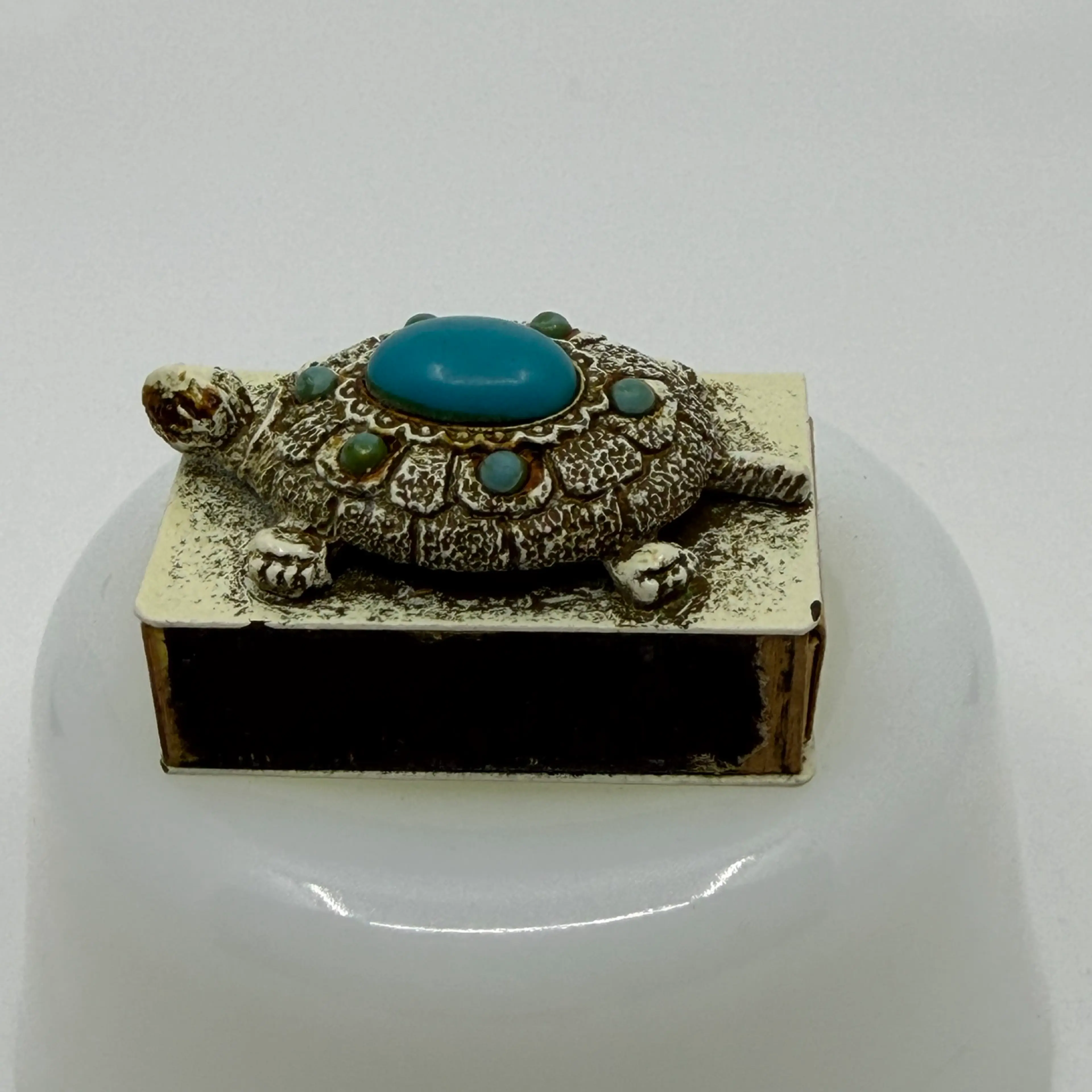 Image 3 of 6