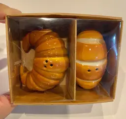 *NIB* World Market Croissant/Bread Loaf Salt & Pepper Shakers TikTok Viral Item