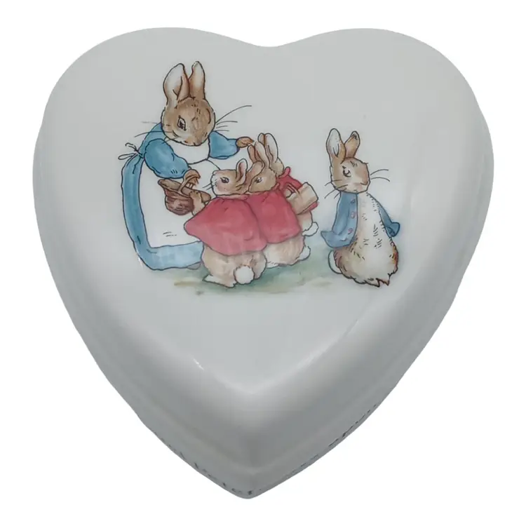 Wedgwood Peter Rabbit Beatrix Potter Heart Shaped Trinket Box with Lid