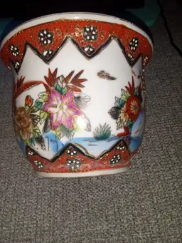 #01 vintage Chinese bowl planter