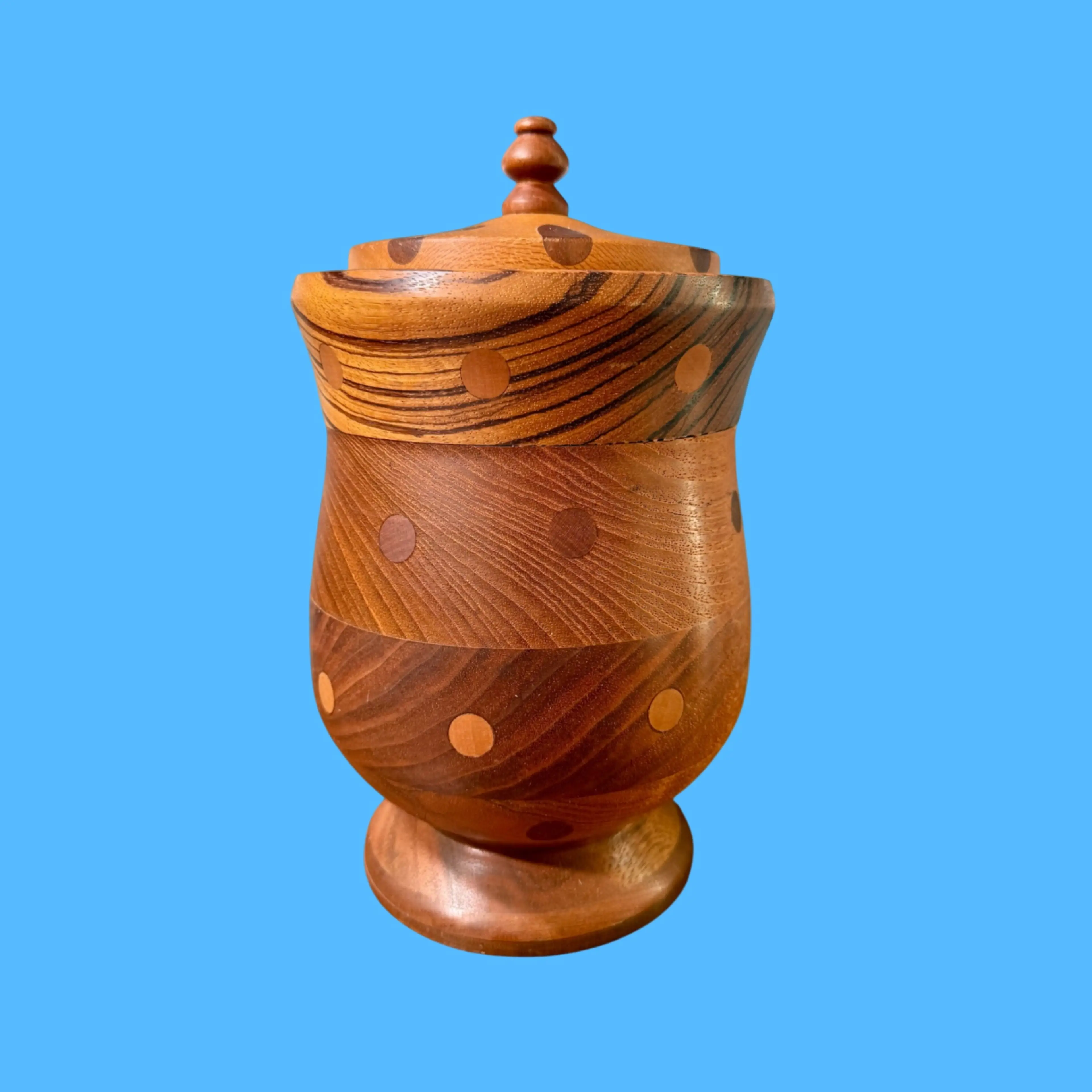 Image 1 of 8