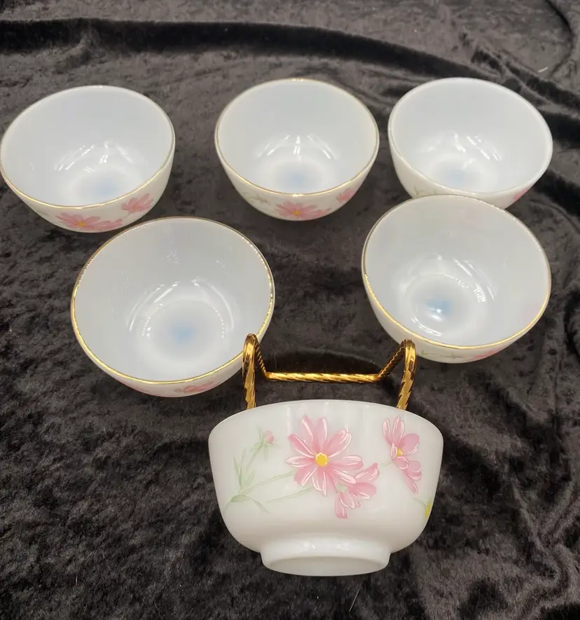 Set of 6 - Opal Glass Soup/Dessert Bowls, USA Home Sets, Gold Rim, Pink/Purple