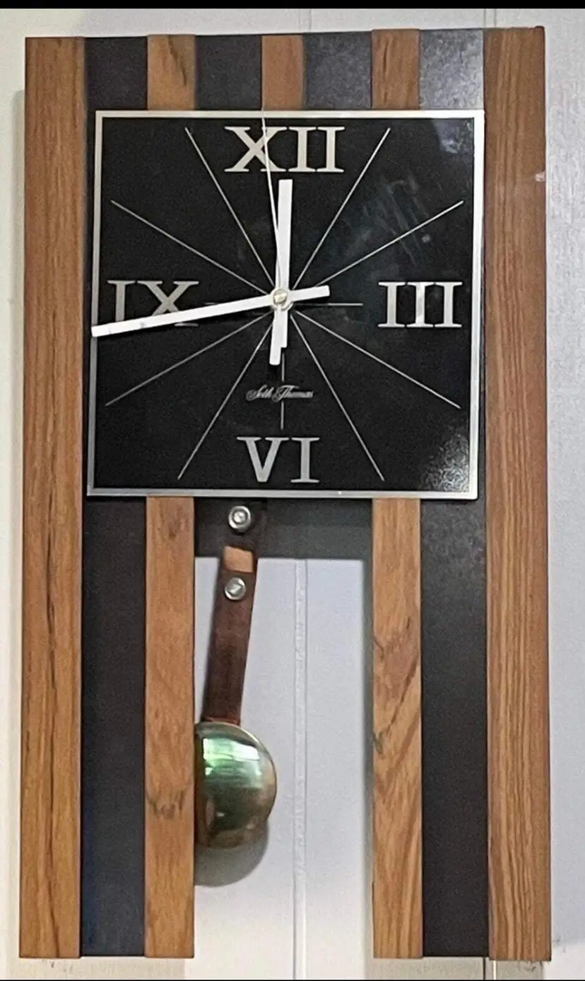 Mid Century Wall Clock: Retro Pendulum Design (Roman Numerals, Vintage Seth Thomas)