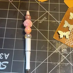 #01 - Beaded Pen Blue