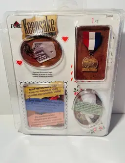 Plaid Keepsake Keeper Lot of 3 Mat with 4 Plastic Storage Memento Cases Vintage