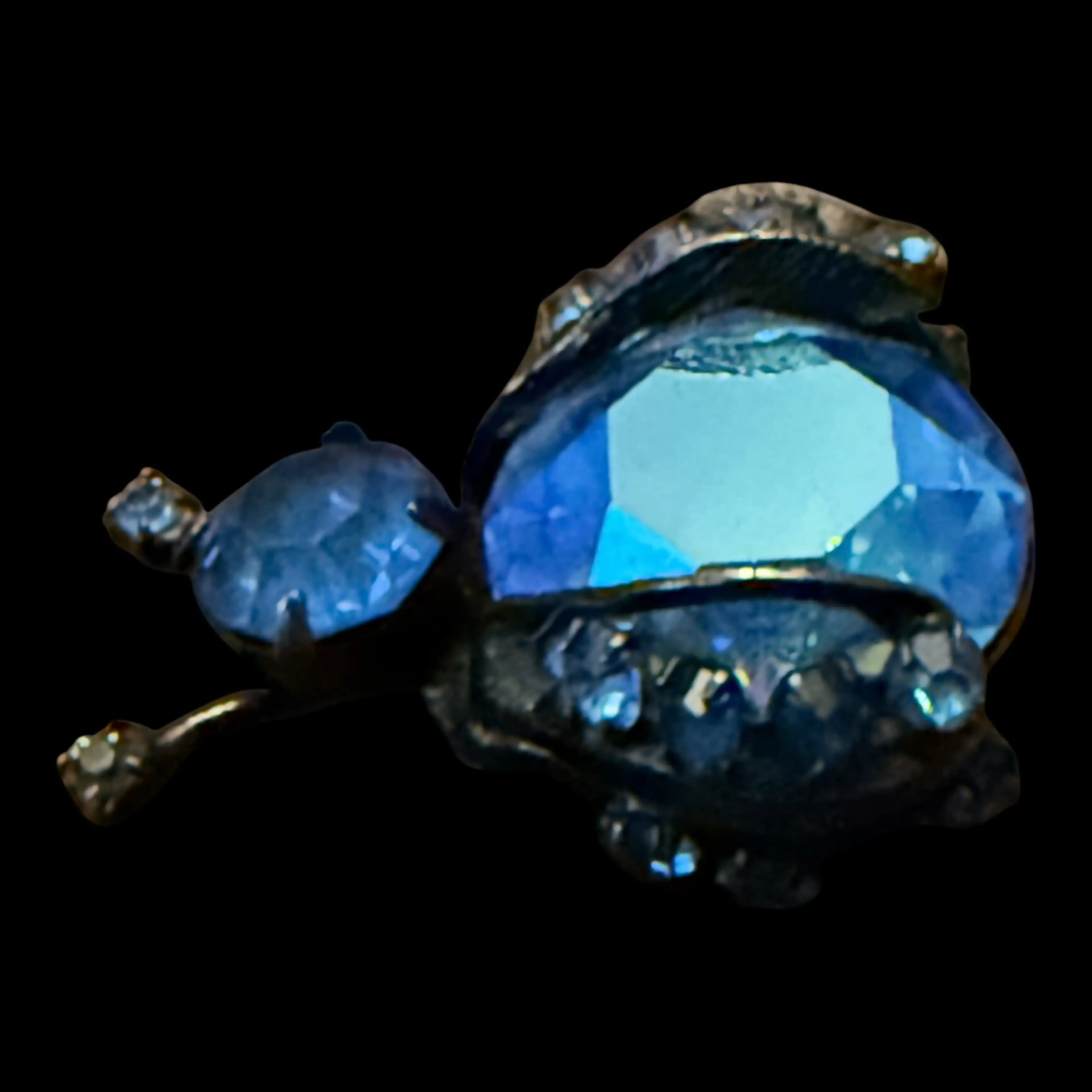 Image 4 of 5