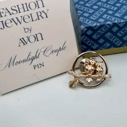 Vintage Avon Moonlight Couple Owl Pin Gold-Tone Pin w/ Box