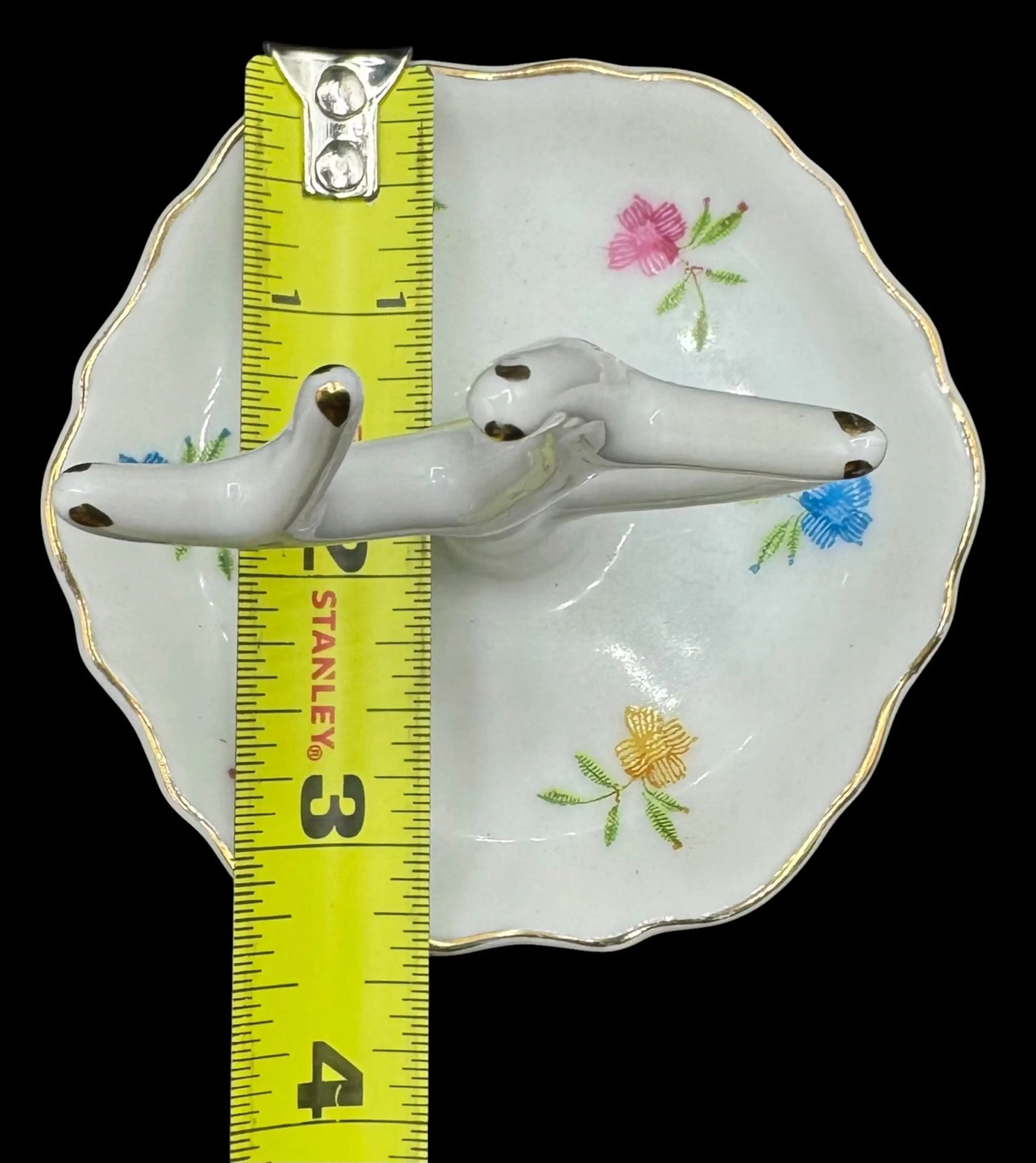 Image 4 of 4