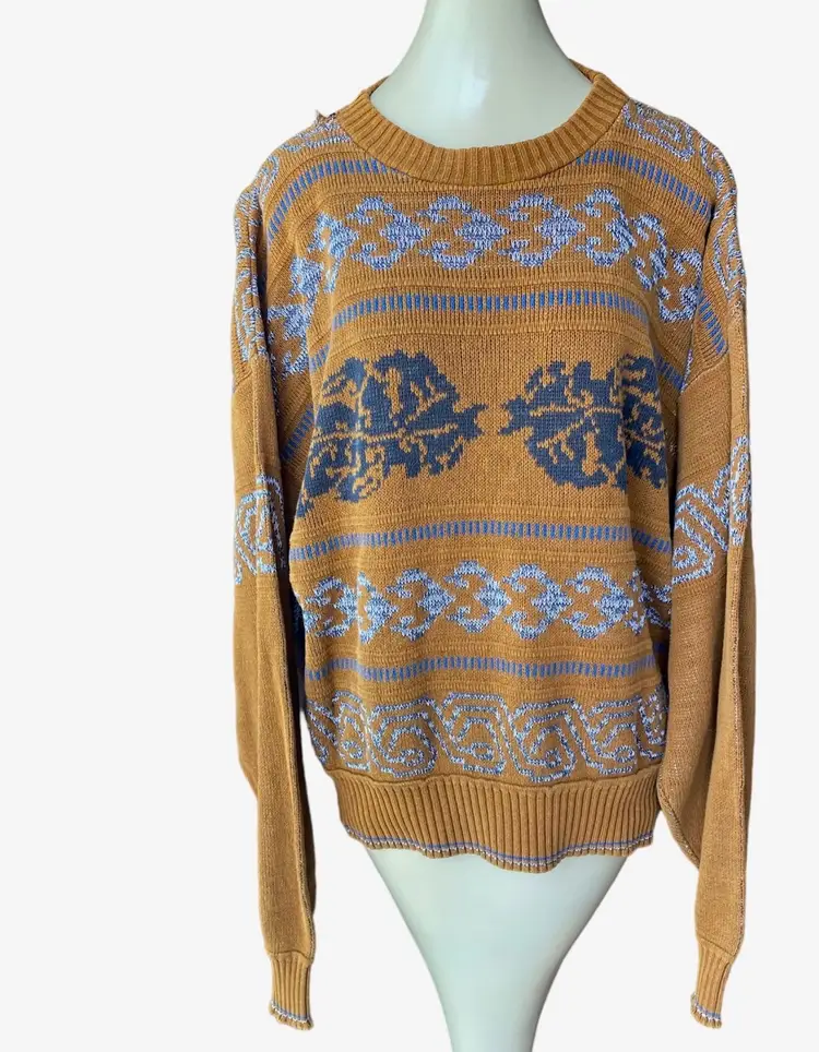 Vintage 90’s Pullover Sweater Mustard Yellow Filigree Detail Soft Textured Thin