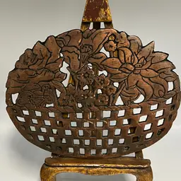 Old Dutch Design Copper Finished Cast Iron Footed Trivet 1983 - Floral Basket - Vintage 8.5x 6.5” Wall Decor Ready To Hang