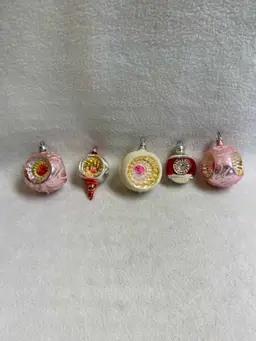 Vintage Glass Christmas Ornaments - Set of 5 Indented (V230)