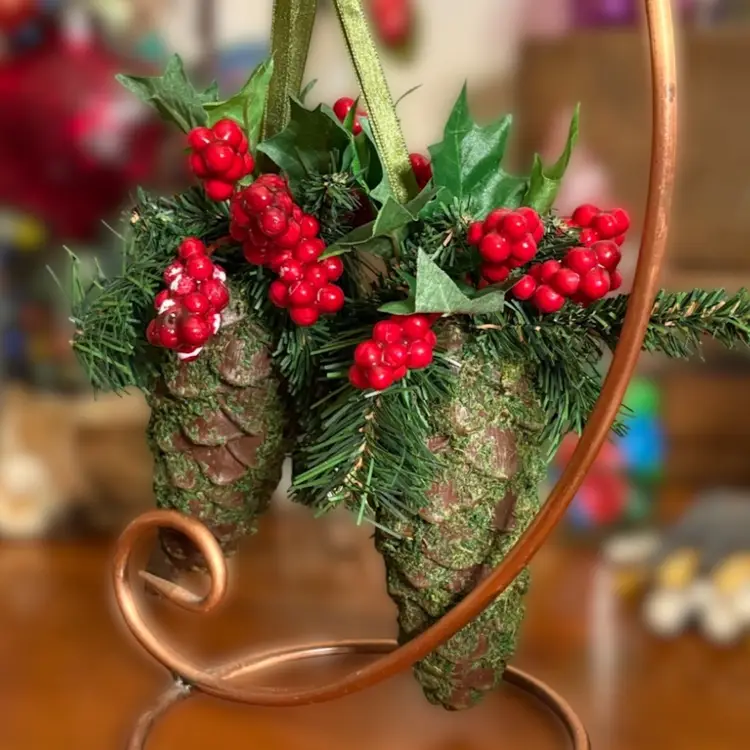 Winter Decorations Pine Cones With Berries And Pine