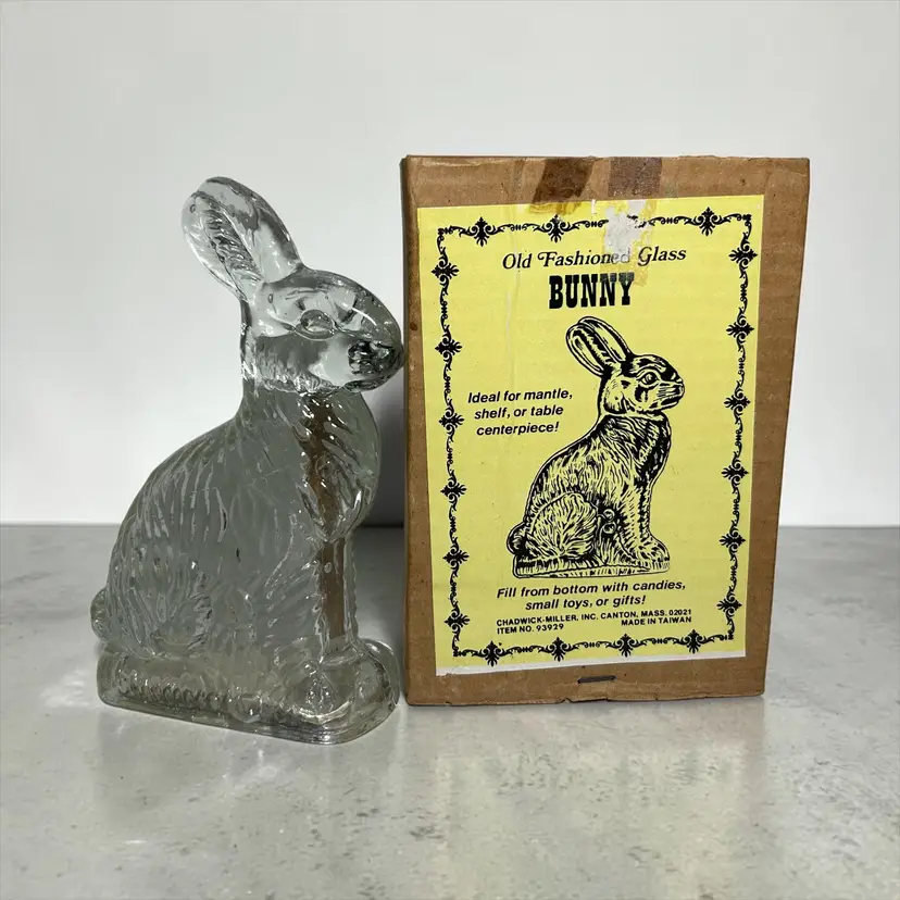 Chadwick Miller Old Fashioned Glass Bunny Rabbit Candy Container Easter W/Box