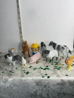 Vintage Flocked Animal Set W/Mega Blocks Farmer