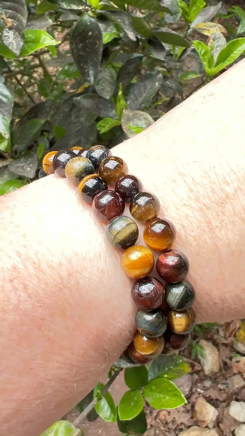 Tiger Eye Tri-color (Red, Blue, Brown) 8mm Round Beads.  7” Stretch Bracelet Jewelry.