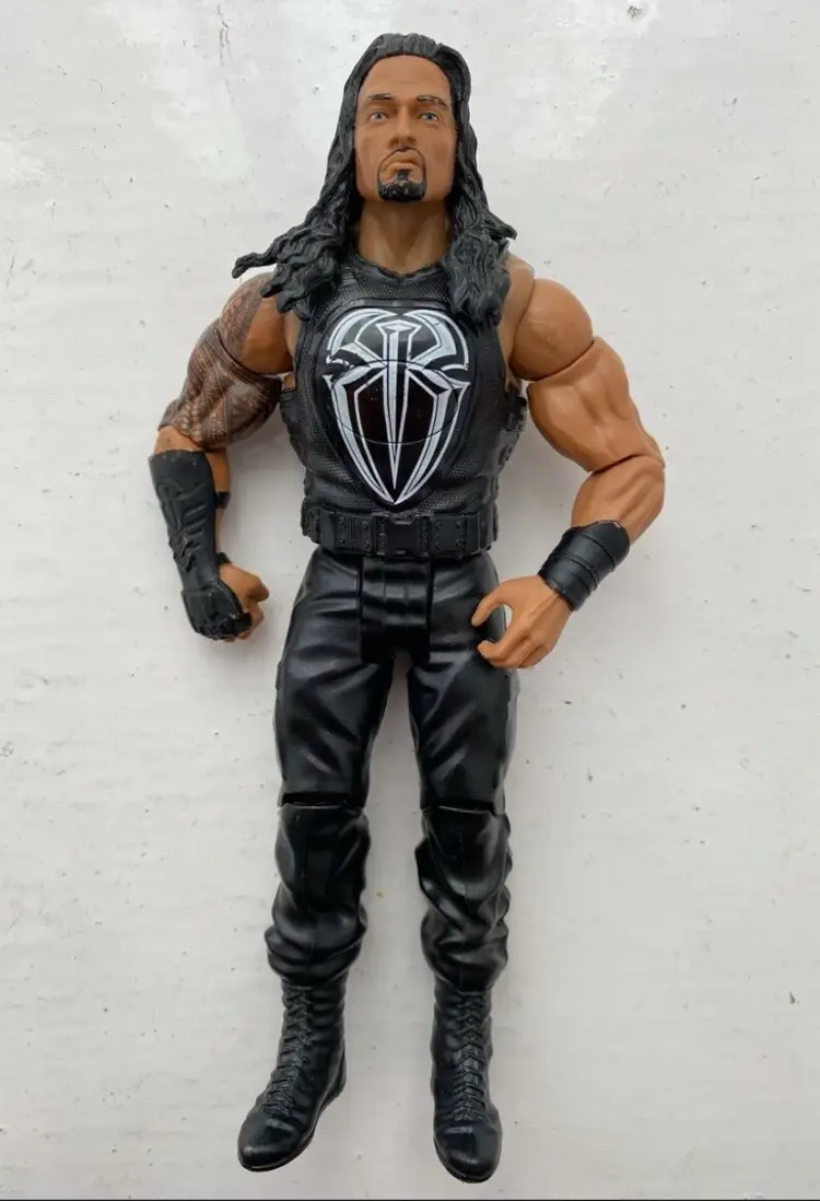 Roman Reigns 2016 WWE wrestling action figure