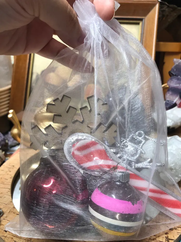 Christmas Vintage Ornaments Bag 🌲