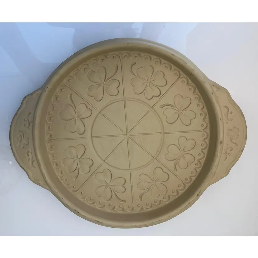 Brown Bag Designs 2010 Hill Design Shamrock Shortbread Cookie Pie Plate
