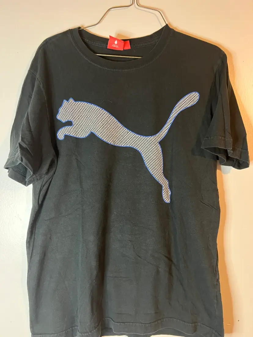 Vintage Men’s Puma Cat Medium Tshirt