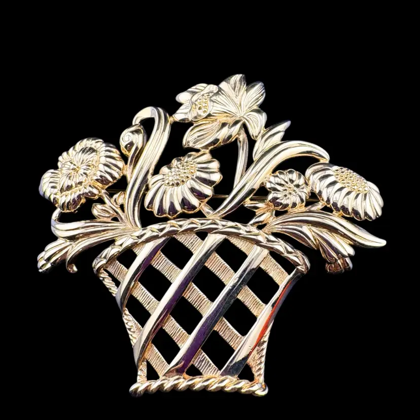Vintage Monet Flower Basket Brooch 2.5” x 3”