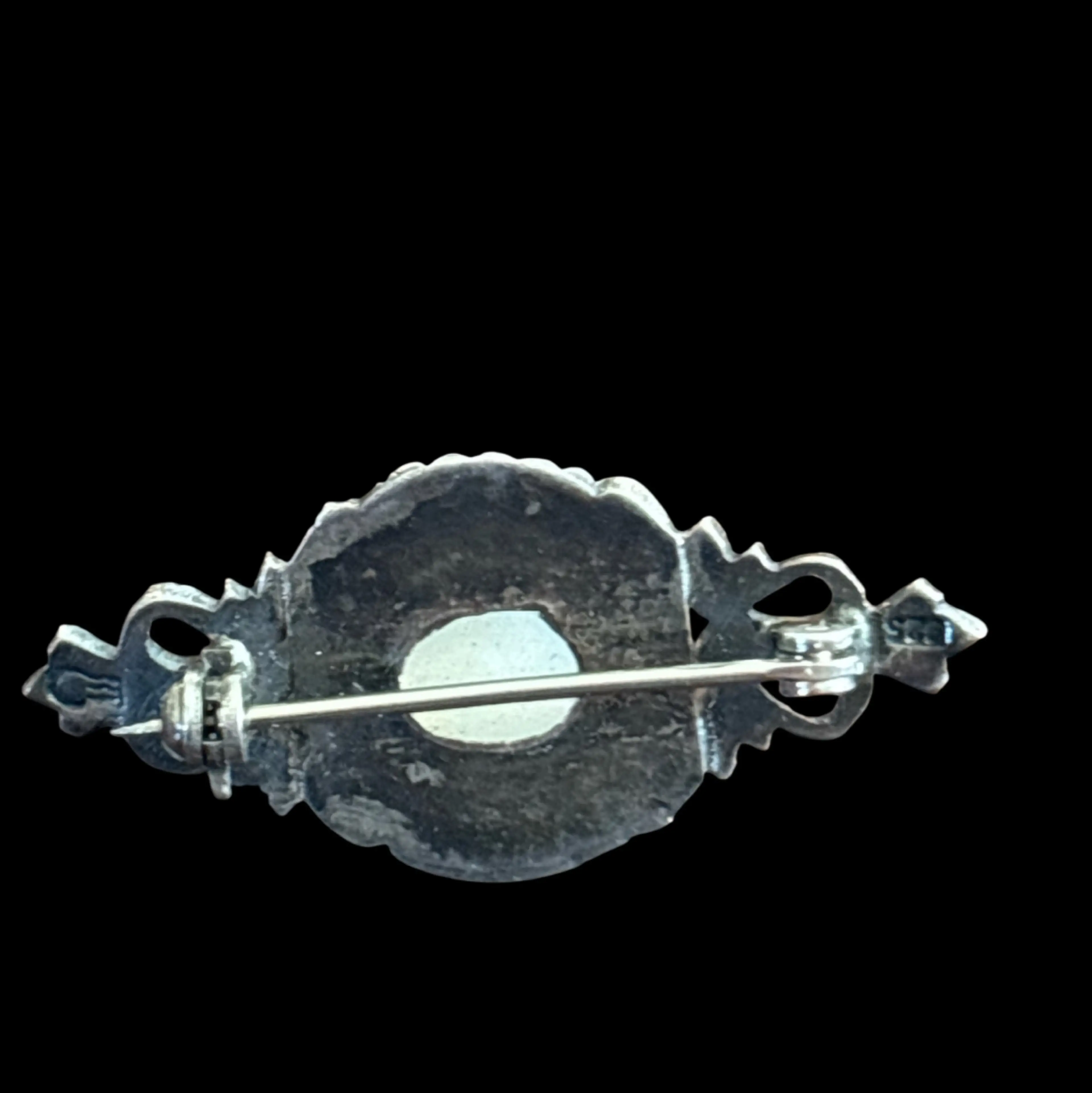 Image 2 of 2