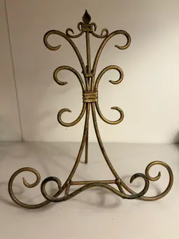 Distressed Goldtone Wrought Iron Easel