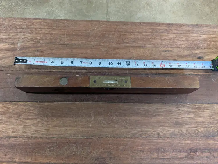 Vintage Goodell Pratt Level